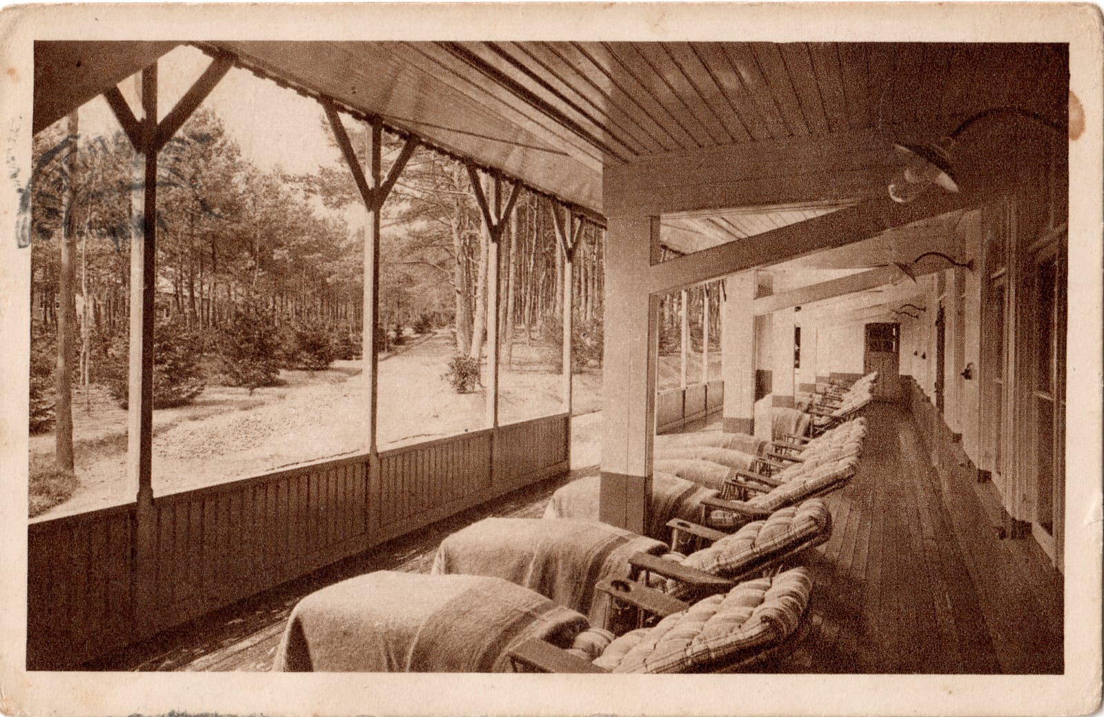 Open-air ward in sanatorium Berg & Bosch in Apeldoorn