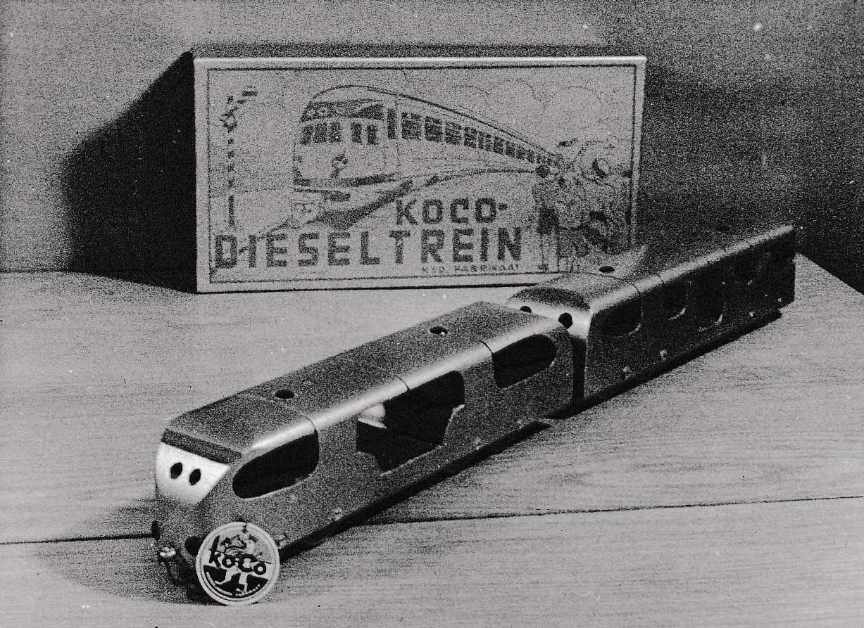 De dieseltrein van Koco speelgoed met de originele doos