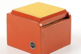 156: Spaarblok (money box)
