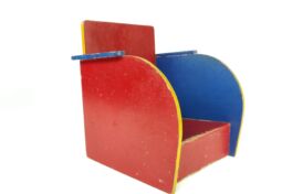 596 596: Fauteuil (armchair)