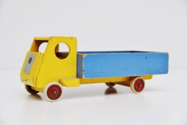 365: Vrachtwagen met lading