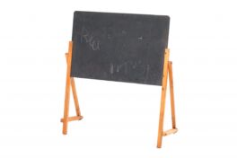 904: Kleuterschoolbord (chalkboard)