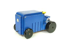 950: Tractor
