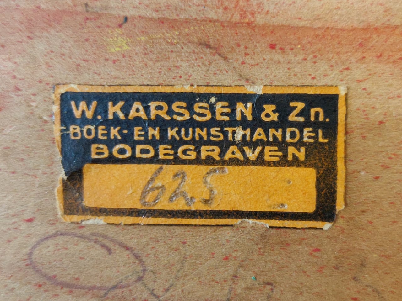 Sticker van de boek- en kunsthandel W. Karssen & Zn. uit Bodegraven (jaren 1930)